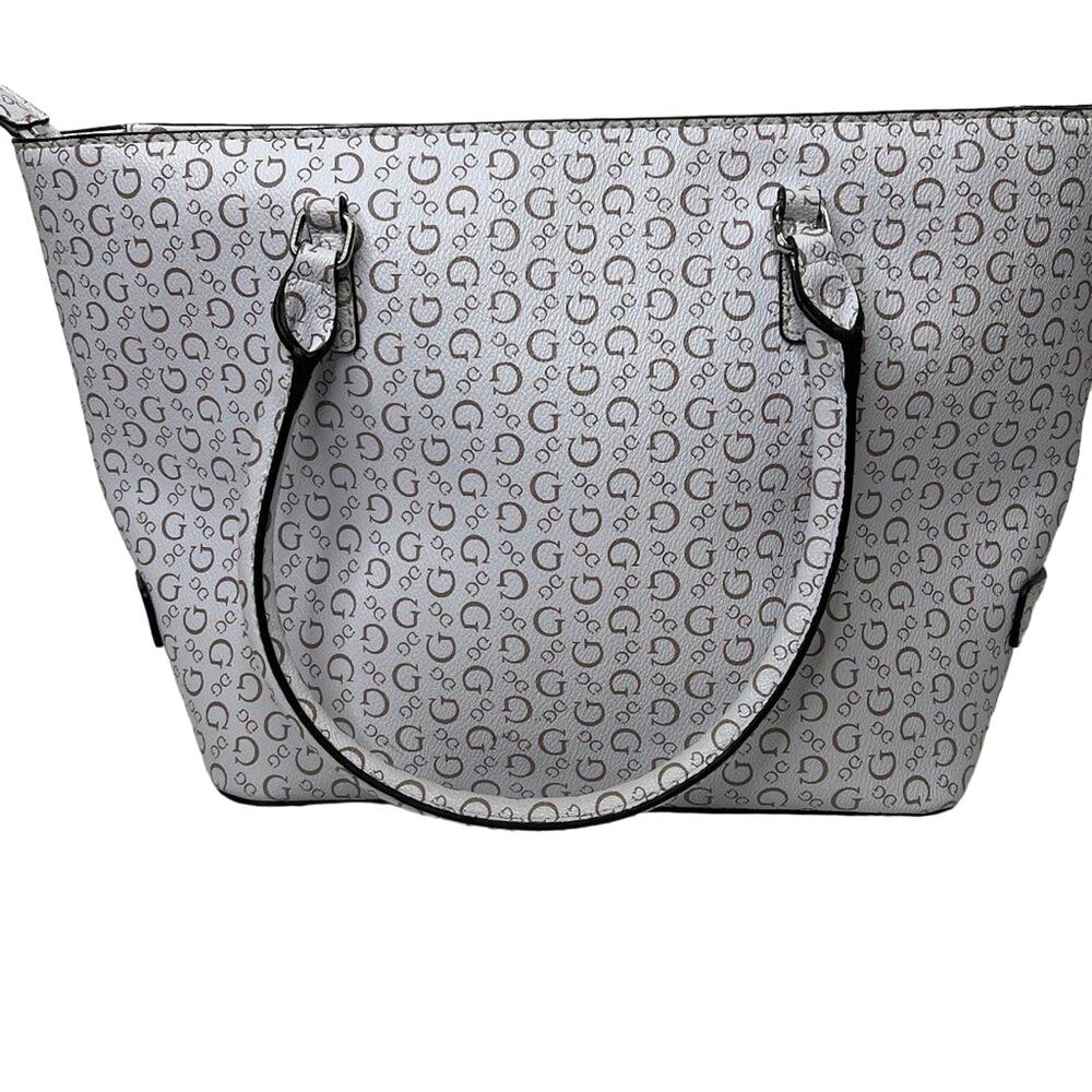 Guess All Over Print Logo Lilac Logo Tote Bag - Rare - Picture 3 of 7